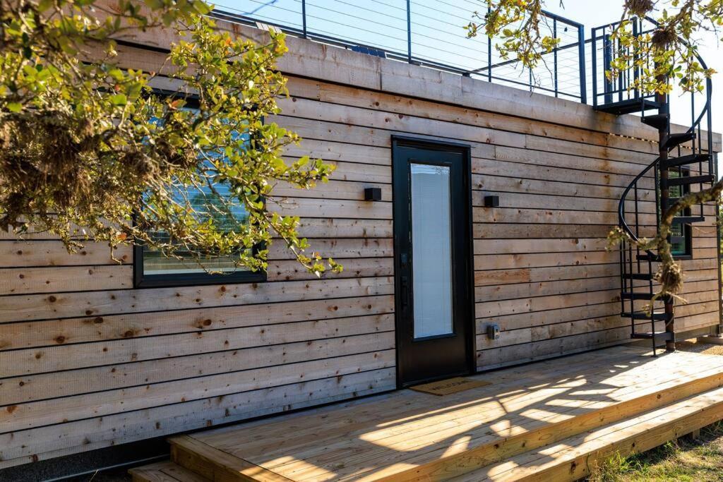New! The Texas Longhorn-Luxury Container Home Fredericksburg Kültér fotó